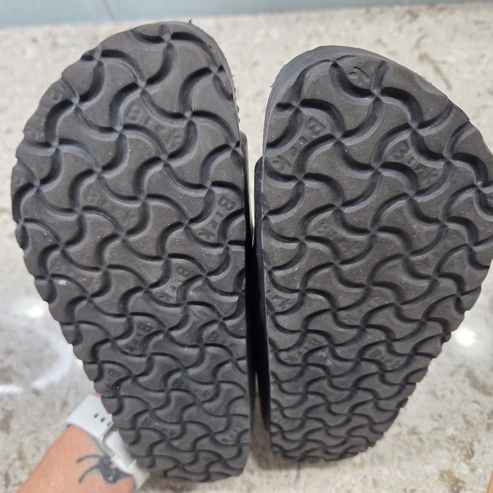 Woman's Birkenstock Arizona Black EVA Slip-on Sandals with Buckle Size 38 - Picture 6 of 12